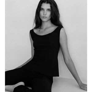 Zara Top NWT Black Crepe Top Size Small